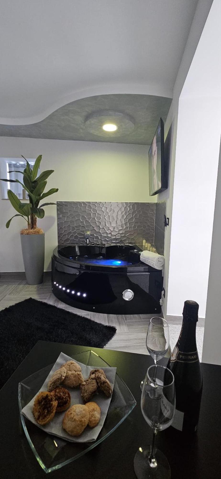 La Suite Di Filoga 维耶斯泰 外观 照片